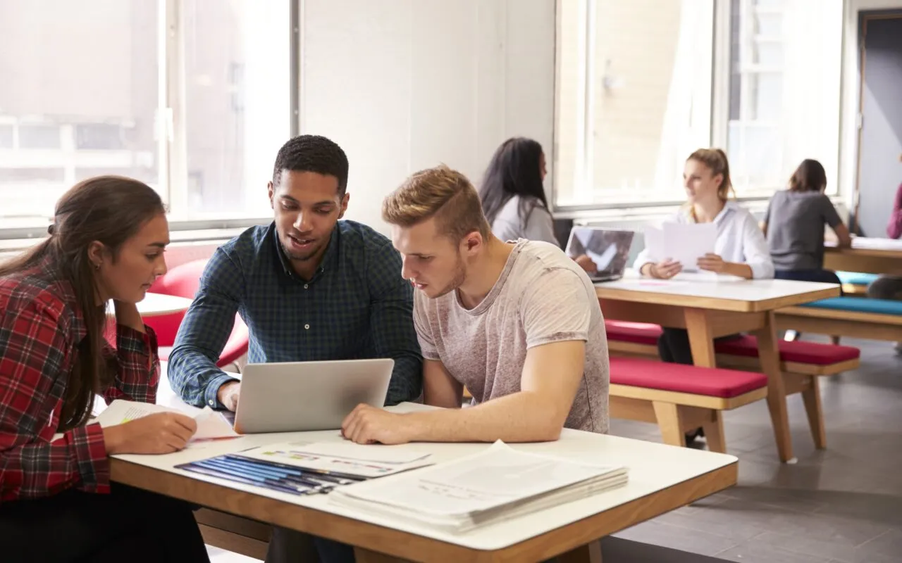 The programmes at UCS offer a unique blended learning experience consisting of 80% online tutor-led delivery and compulsory face to face weeks.